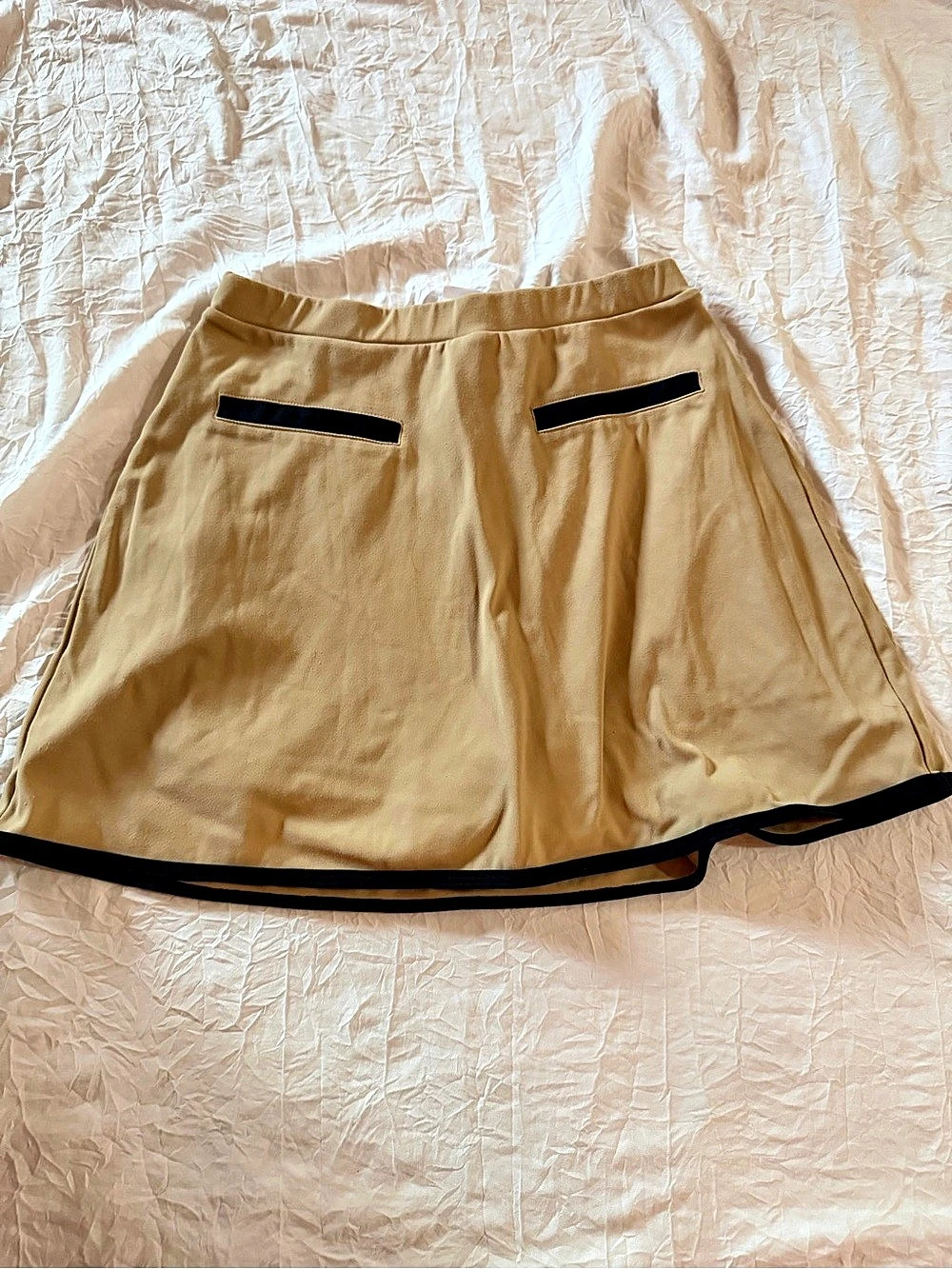 WeWoreWhat Active Solid Skort Athletic Shorts Tan & Black Small